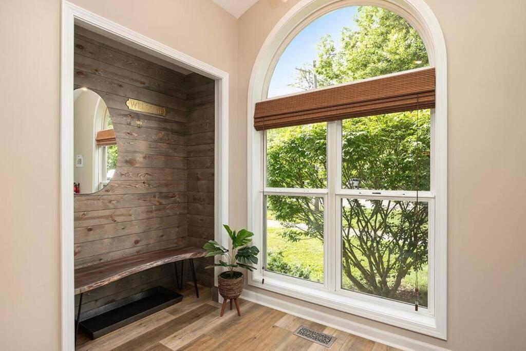 2Min Walk Downtown-Pet Friendly-Offstreet Parking Villa Saugatuck Exterior photo